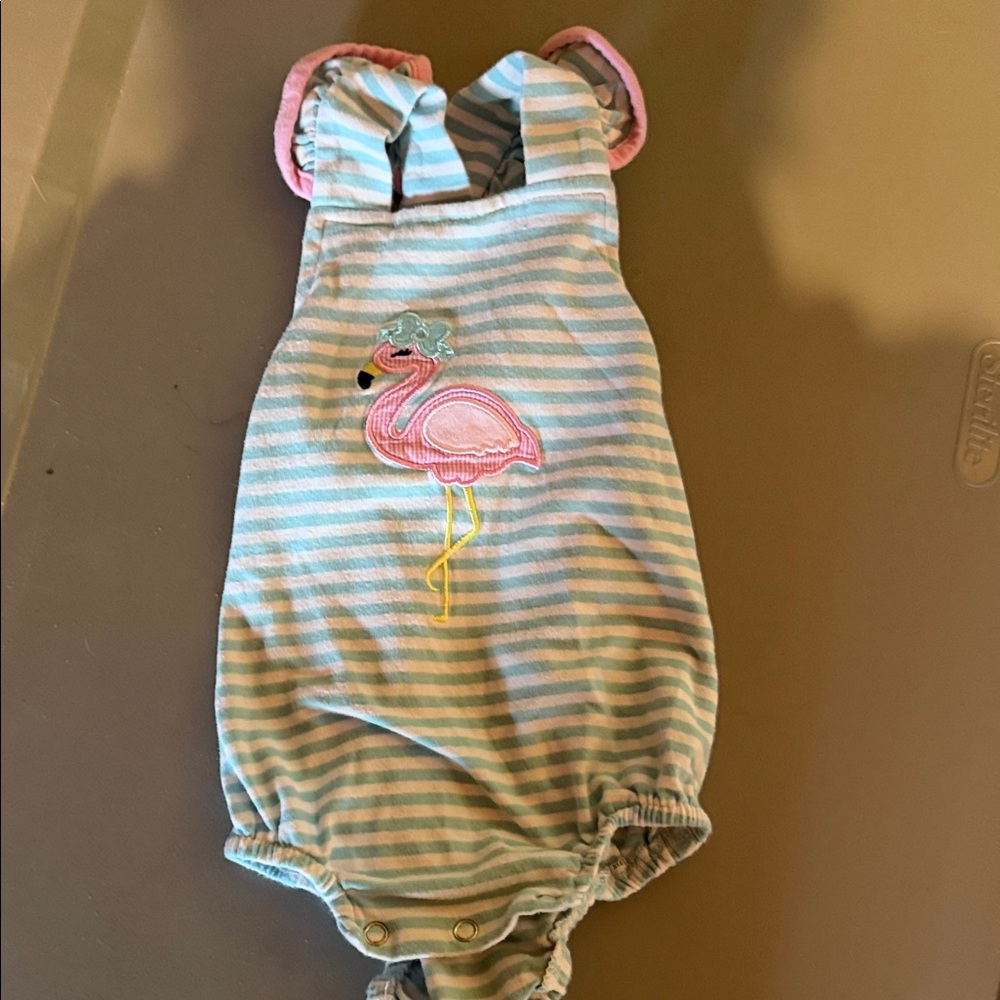 Stitchy fish  Flamingo baby girl bubble